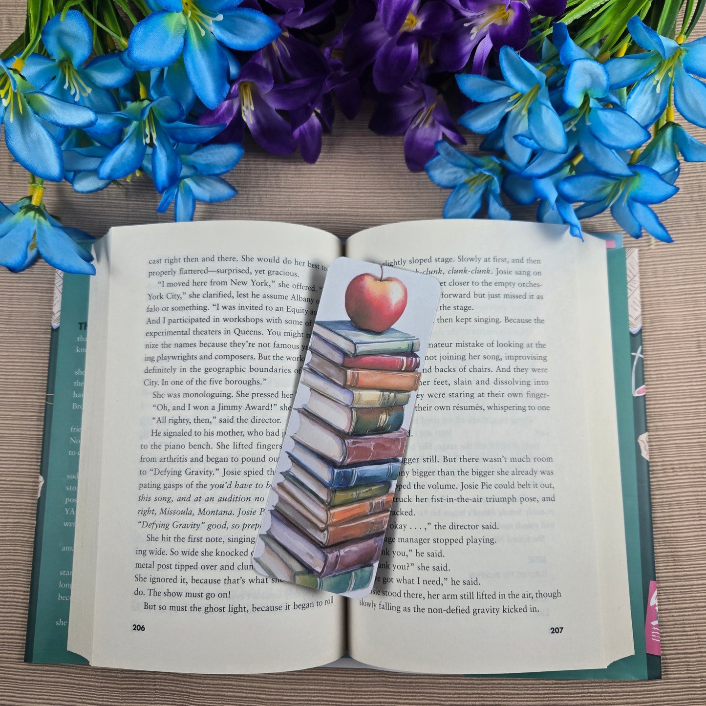 Apples & Books Bookmarks
