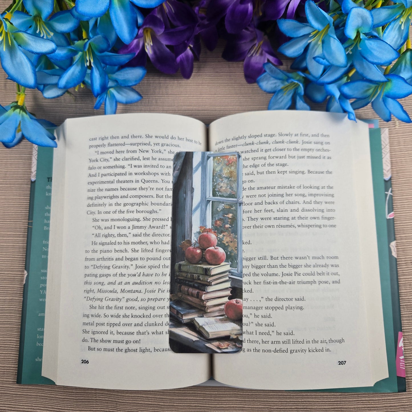 Apples & Books Bookmarks